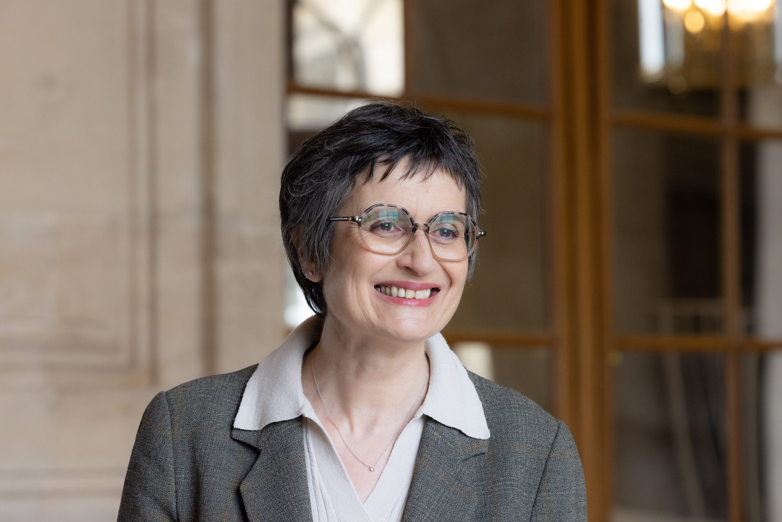 Portrait de Ghislaine Senée 2